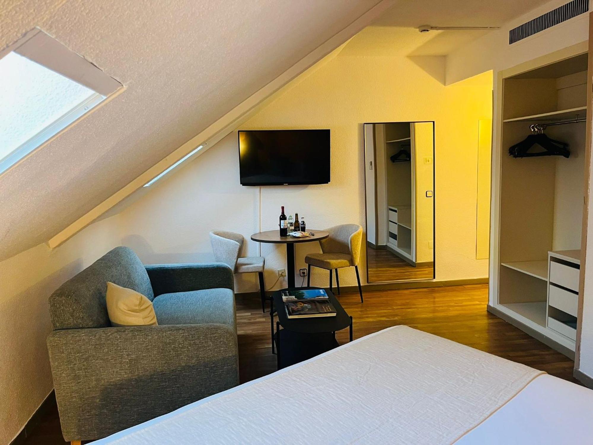 Aparthoteltribunal Madrid Extérieur photo
